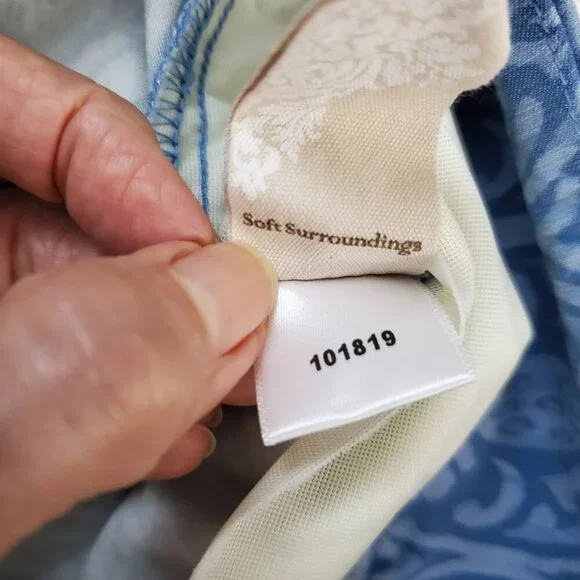 Soft Surroundings Tesori Print Straight Leg Ankle Pants Blue Size S - Picture 8 of 15